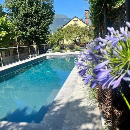 Chiovenda Residenza D'epoca Bed & Breakfast 4*