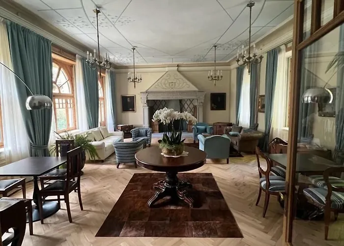 Frühstückspension Chiovenda Residenza D'epoca 4*